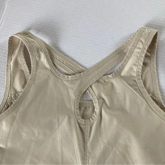 The North Face Sleeveless Blouse Size M NWOT - Picture 2 of 7